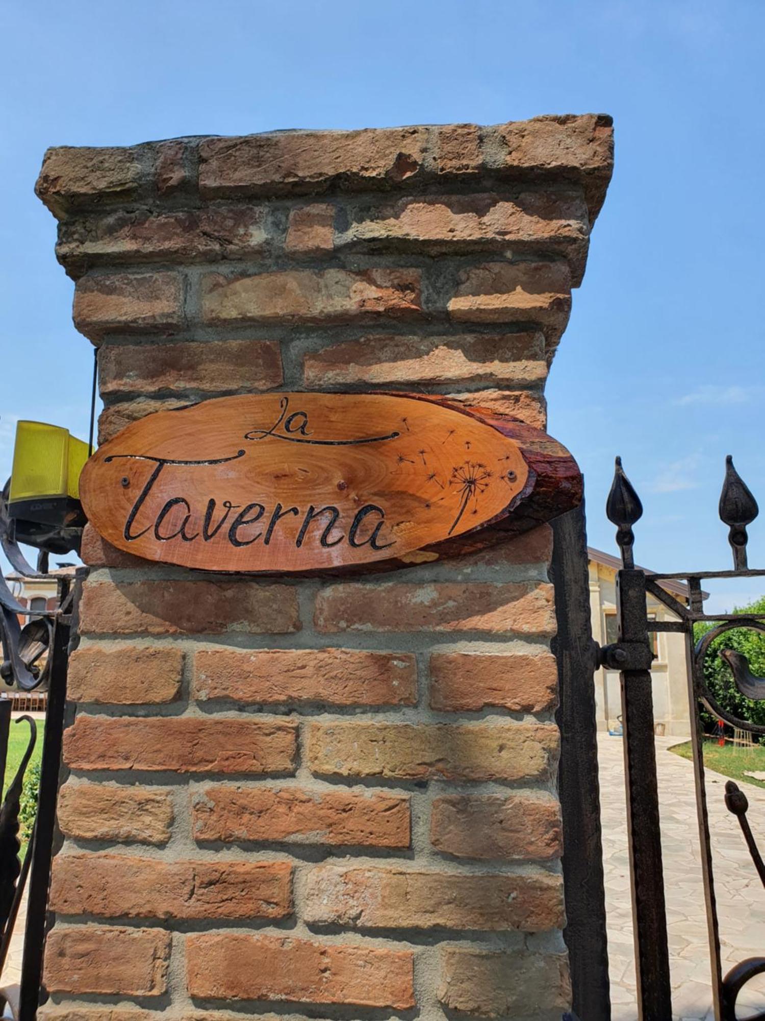 La Taverna Apartment Mesola Exterior photo
